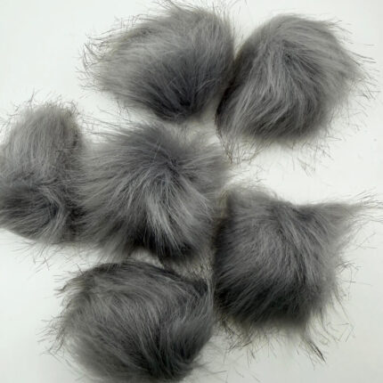Pom Pom Grey